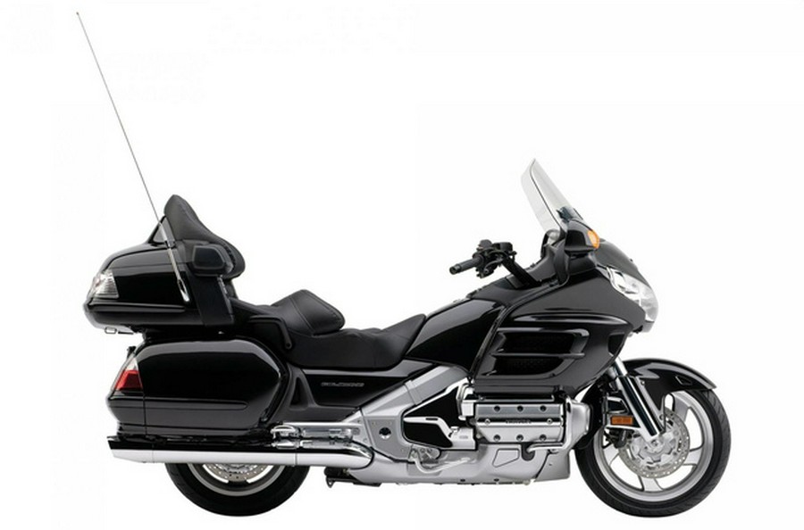 2010 Honda Gold Wing Audio / Comfort