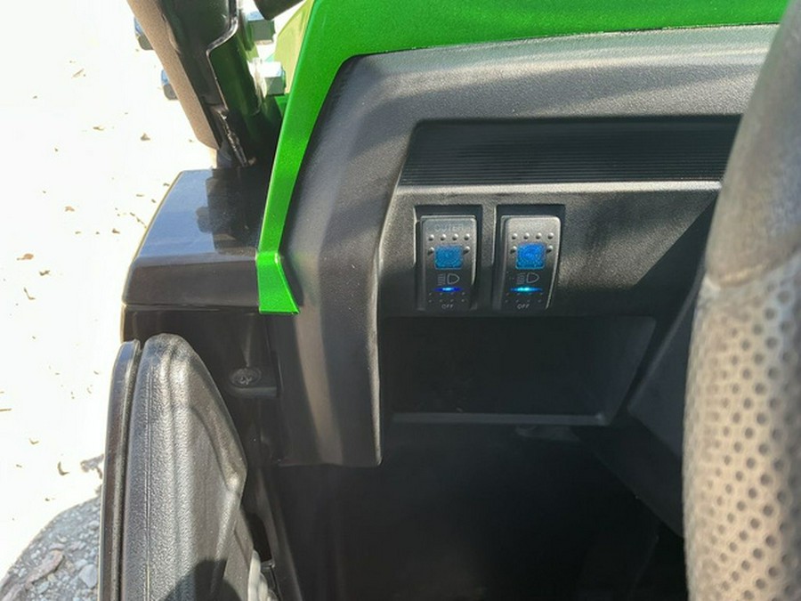 2022 Kawasaki Teryx4 S LE