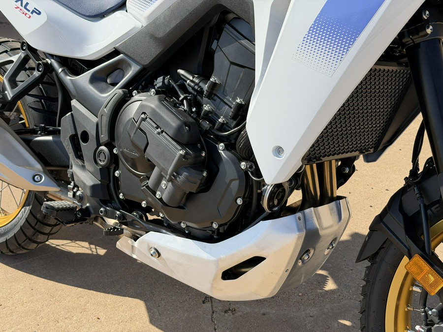 2026 HONDA TRANSALP E-CLUTCH