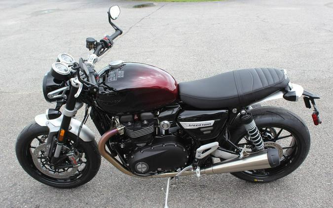 2024 Triumph Speed Twin 1200 Stealth Edition