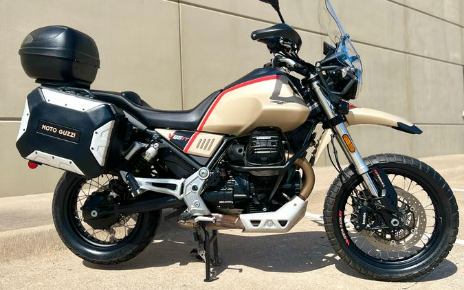 2020 Moto Guzzi V85 TT Travel