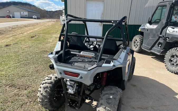 2024 Polaris Industries RZR 200 EFI