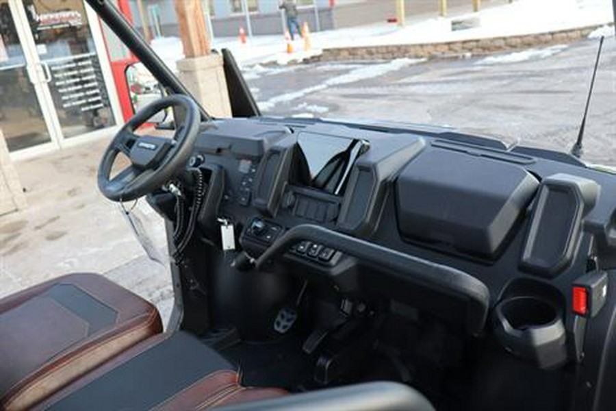 2025 CFMOTO UFORCE U10 Pro