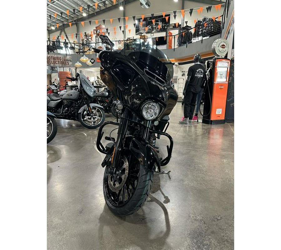 2018 Harley-Davidson Street Glide® Special