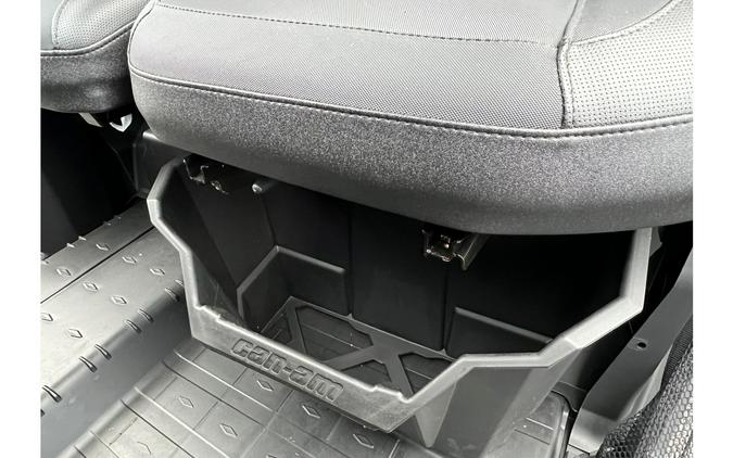 2026 Can-Am Defender XT HD7