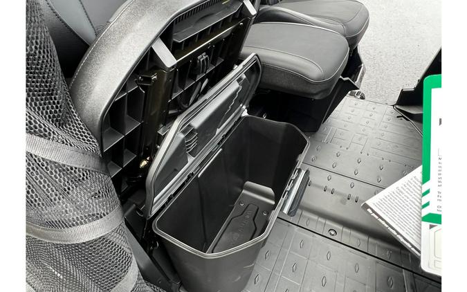 2026 Can-Am Defender XT HD7