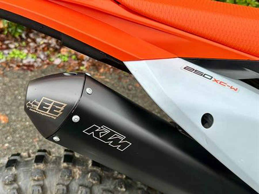 2024 KTM 250 XC-W
