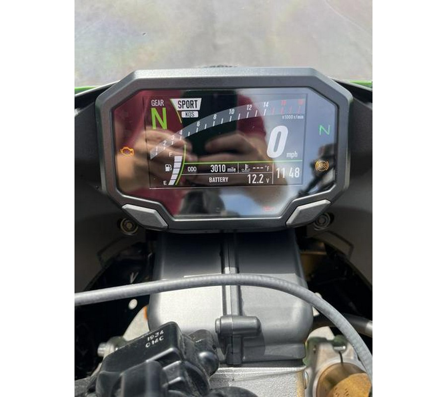 2024 Kawasaki Ninja® ZX™-6R 40th Anniversary Edition ABS