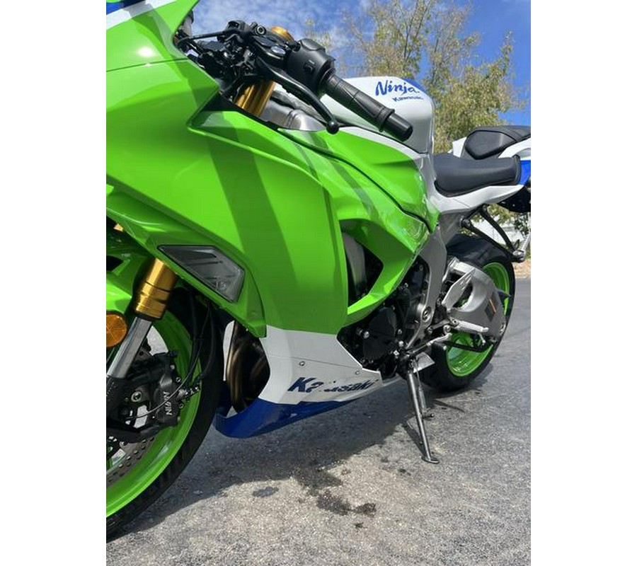 2024 Kawasaki Ninja® ZX™-6R 40th Anniversary Edition ABS