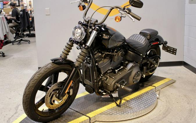 2024 Harley-Davidson Softail Street Bob 114 Cruiser FXBBS