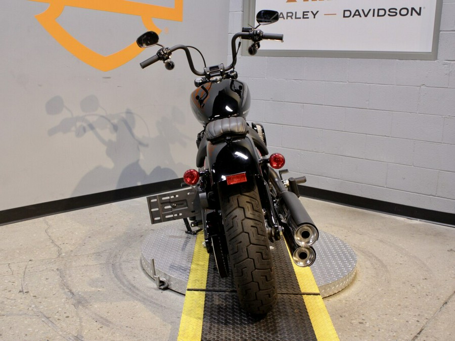 2024 Harley-Davidson Softail Street Bob 114 Cruiser FXBBS