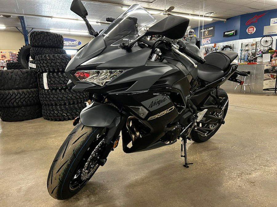 2024 Kawasaki Ninja 650 ABS