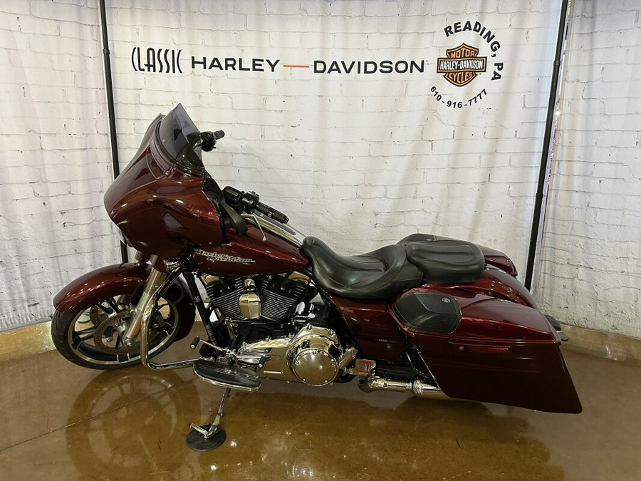 2014 Harley-Davidson Street Glide Special FLHXS Mysterious Red Sunglo