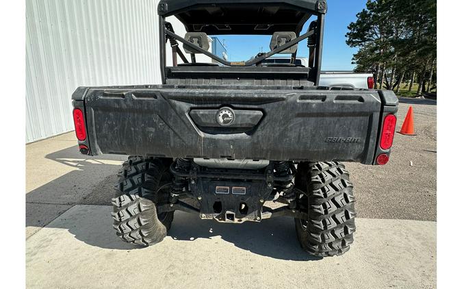 2016 Can-Am Defender XT HD8 - CAMO