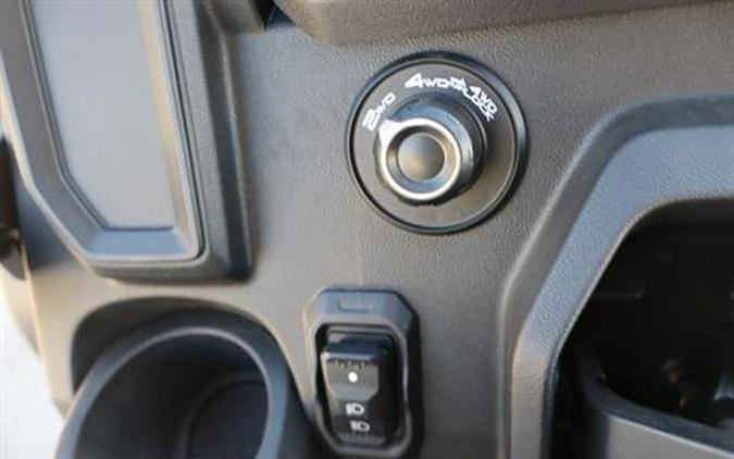 2025 CFMOTO UFORCE U10 Pro