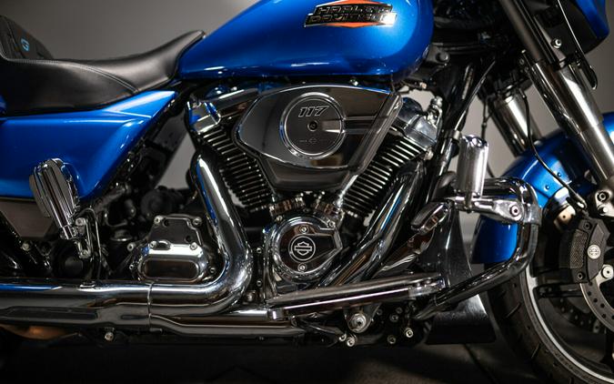 2024 Street Glide® (FLHX)