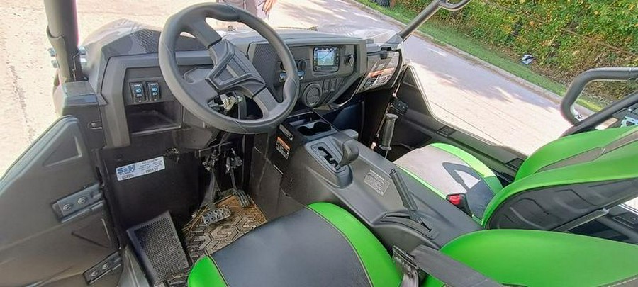 2025 Kawasaki Teryx4™ S LE Cypher Camo Gray