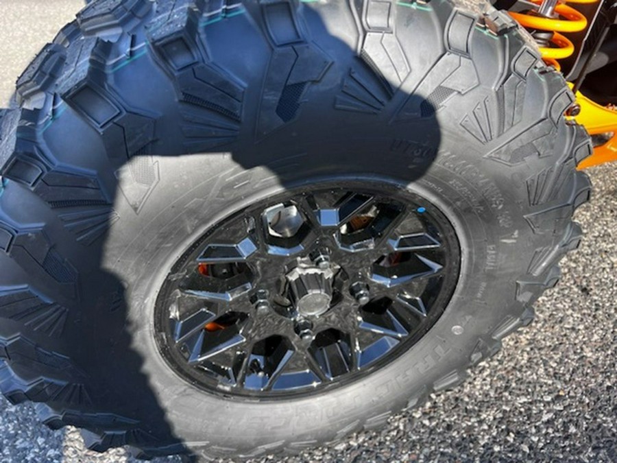 2025 Can-Am Maverick X3 DS Turbo Scandi Blue & Orange Crush