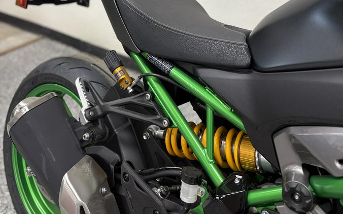 2026 KAWASAKI Z900 SE ABS Metallic Matte Graphenesteel Gray/Metallic Matte Carbon Gray - K8854