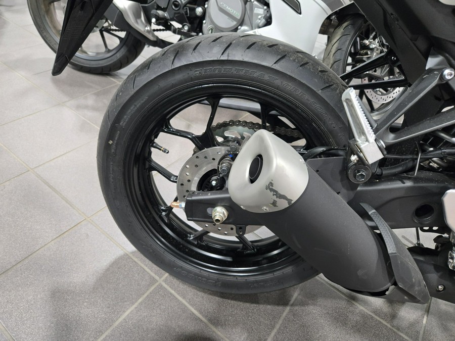 2026 YAMAHA YZF-R3 ABS 70TH ANNIVERSARY EDITION