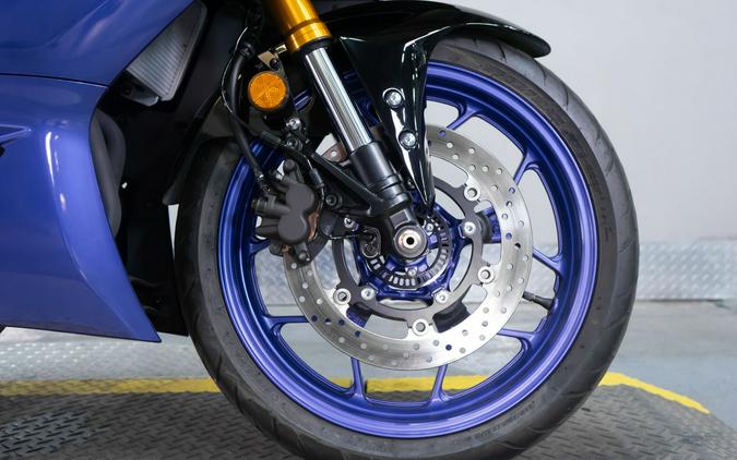 2025 Yamaha YZF-R3