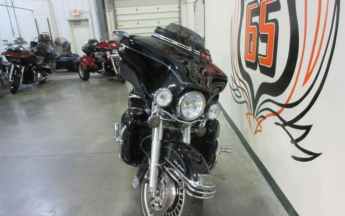 2011 Harley-Davidson® FLHTCU - Ultra Classic® Electra Glide®
