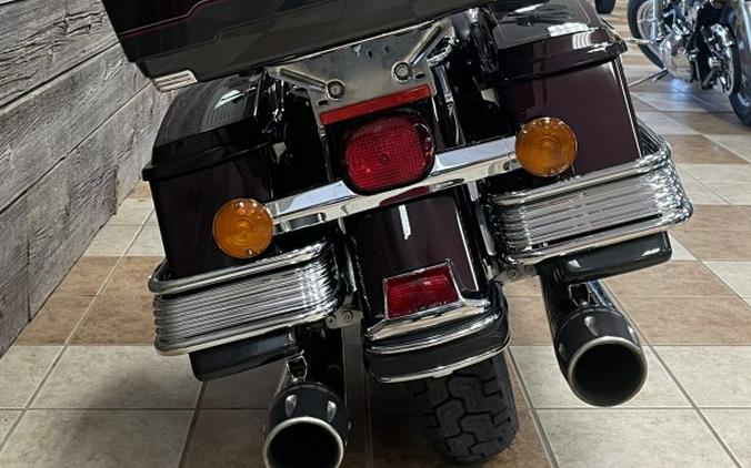 2006 Harley-Davidson Electra Glide® Classic Two-Tone Black Cherry and Black Pearl