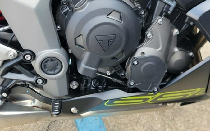 2025 Triumph Daytona 660 Satin Granite/Satin Black 660