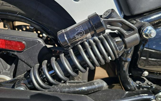 2025 Indian Motorcycle® Sport Chief® Base