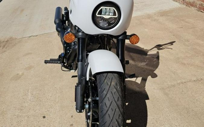 2025 Indian Motorcycle® Sport Chief® Base