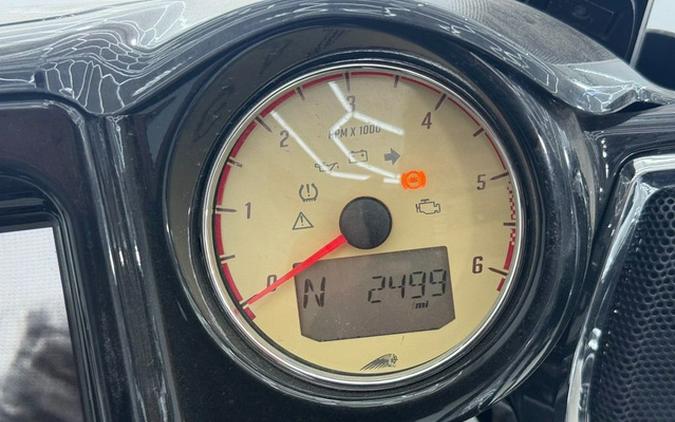 2024 Indian Roadmaster Black Metallic/Titanium Metallic