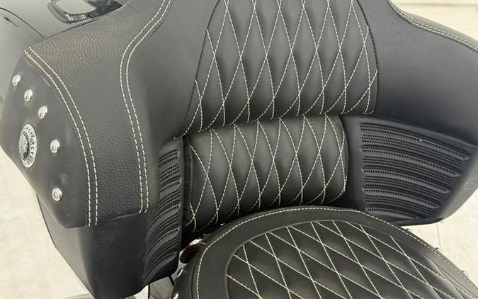 2024 Indian Roadmaster Black Metallic/Titanium Metallic