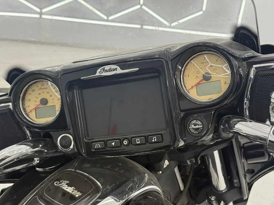 2024 Indian Roadmaster Black Metallic/Titanium Metallic