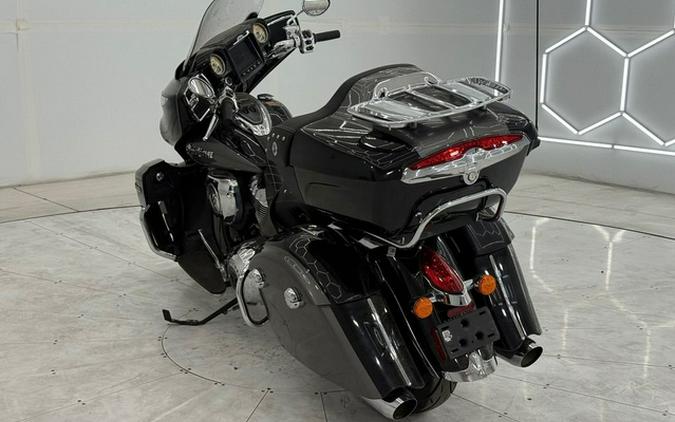 2024 Indian Roadmaster Black Metallic/Titanium Metallic