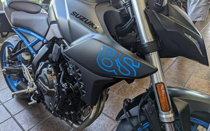 2024 Suzuki GSX-8S