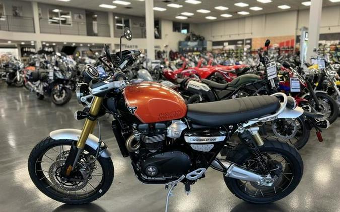 2024 Triumph Scrambler 1200 XE Baja Orange / Phantom Black XE