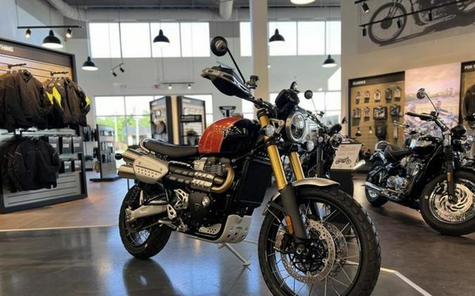 2024 Triumph Scrambler 1200 XE Baja Orange / Phantom Black XE