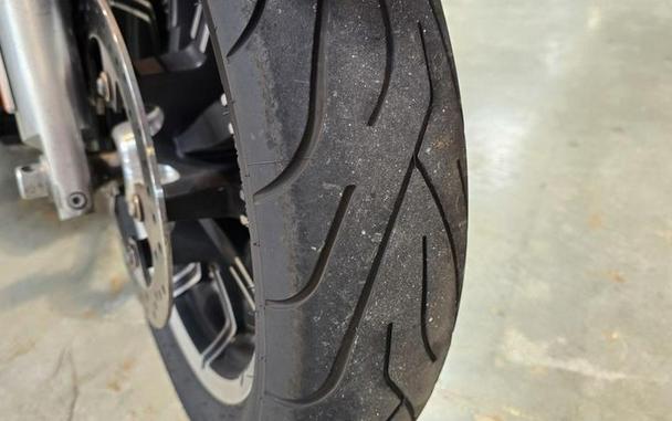 2015 Harley-Davidson® FLHR - Road King®