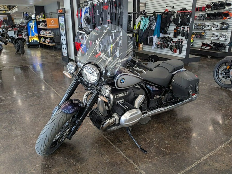 2022 BMW R 18 Classic 719 Galaxy Dust Metallic/Titan Silver Classic Black Storm Metallic