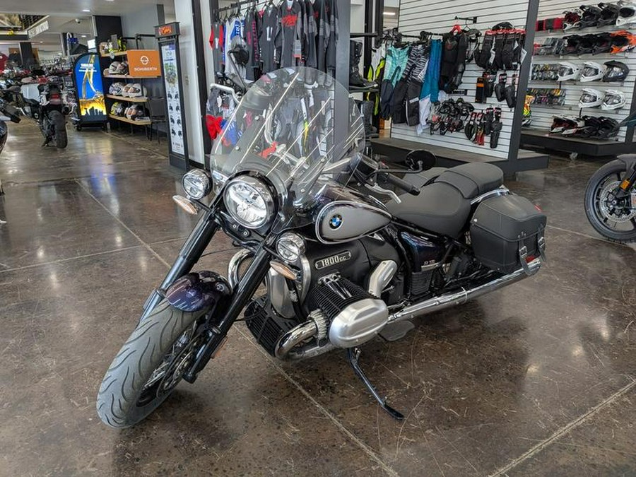 2022 BMW R 18 Classic Black Storm Metallic