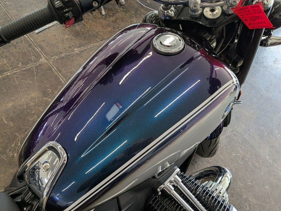2022 BMW R 18 Classic 719 Galaxy Dust Metallic/Titan Silver Classic Black Storm Metallic