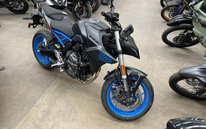 2024 Suzuki GSX-8S