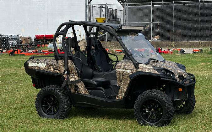 2016 Can-Am Commander XT-P 1000