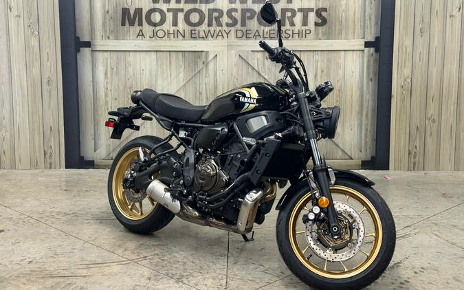 2025 Yamaha XSR700