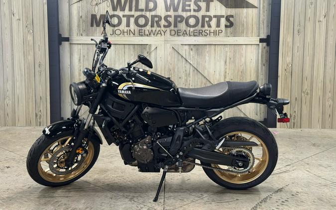 2025 Yamaha XSR700