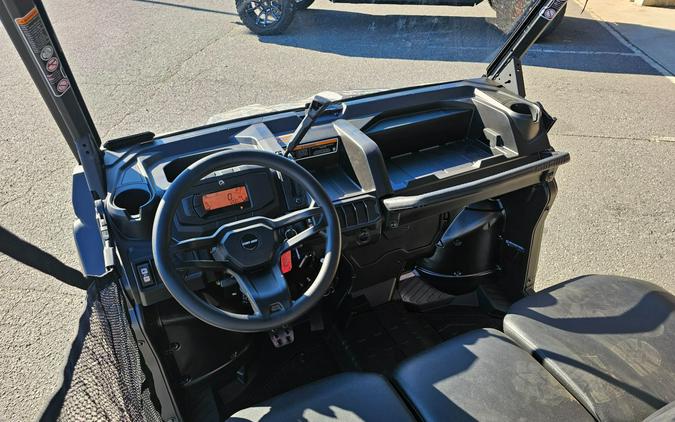2026 Can-Am Defender DPS HD9