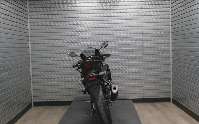 2026 YAMAHA YZF-R3 ABS