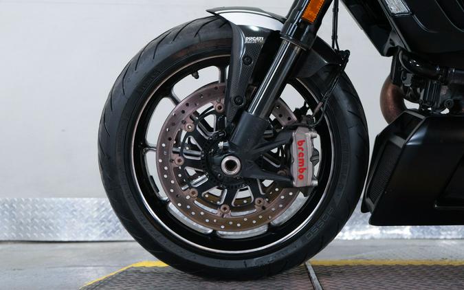 2015 Ducati Diavel