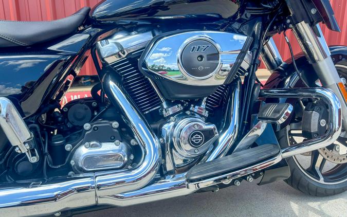 2024 Harley-Davidson® Street Glide® FLHX VIVID BLACK