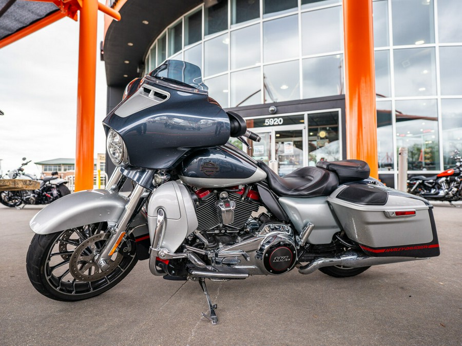 2019 CVO Street Glide FLHXSE